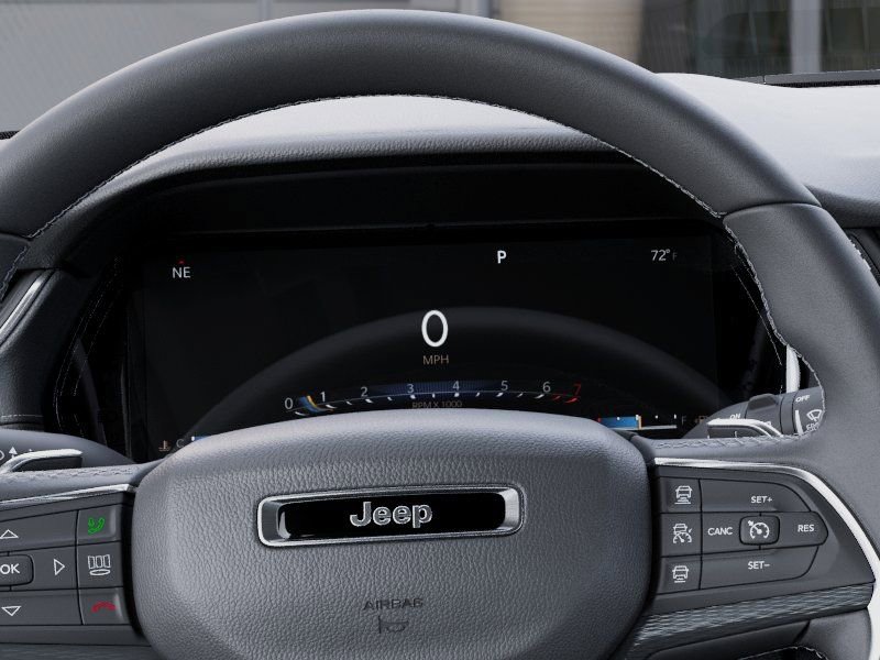 New 2025 Jeep Grand Cherokee L Laredo image 17