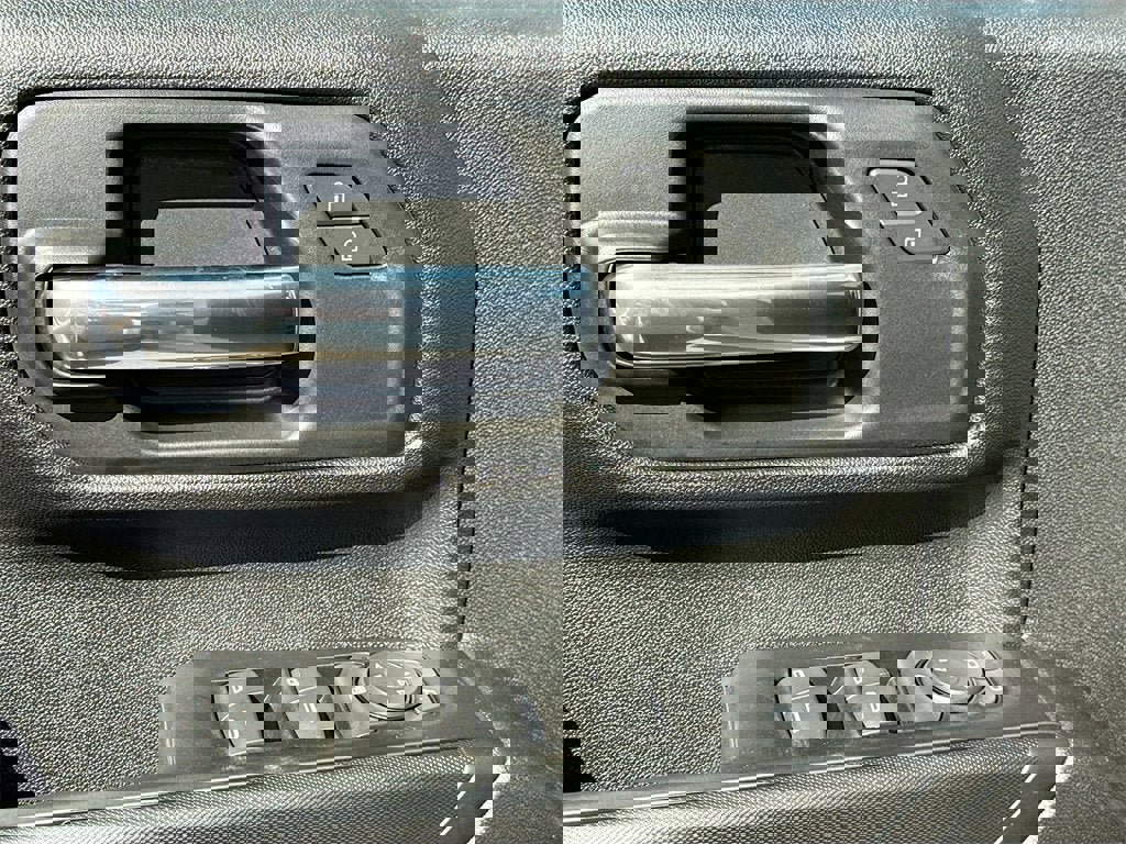 New 2026 GMC Sierra 3500 Pro w/ Convenience Package image 11