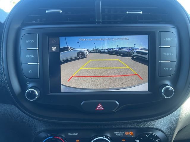 Used 2025 Kia Soul LX w/ LX Technology Package image 15