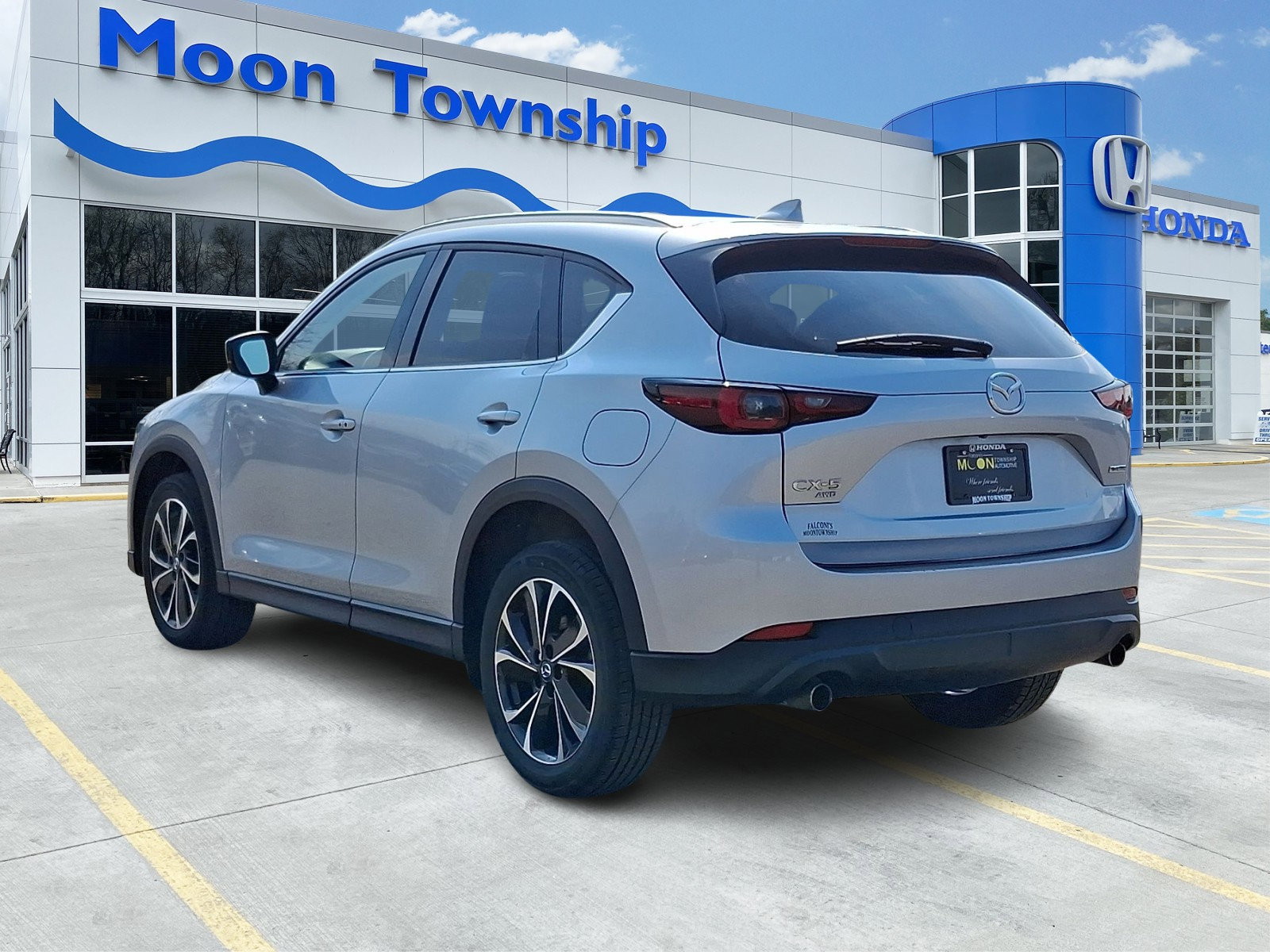 Used 2023 MAZDA CX-5 AWD 2.5 S w/ Premium Package image 4