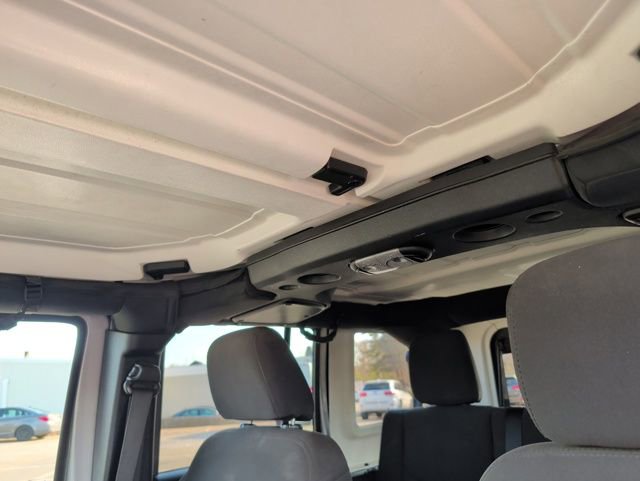 Used 2015 Jeep Wrangler Unlimited Sport w/ Quick Order Package 23S image 27