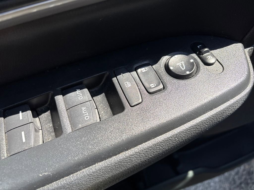 Used 2020 Honda CR-V Touring image 13