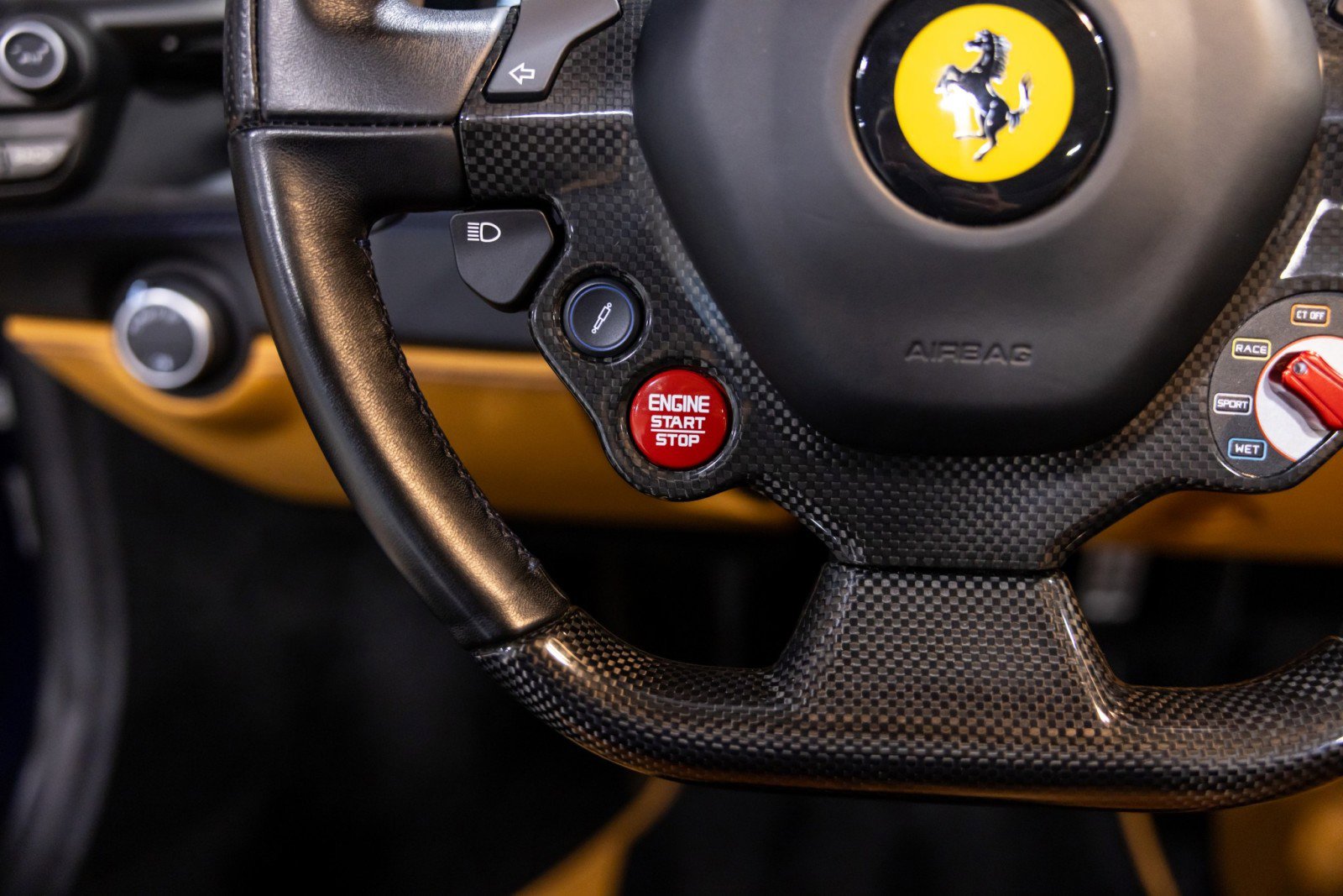 Used 2019 Ferrari 488 Spider image 47