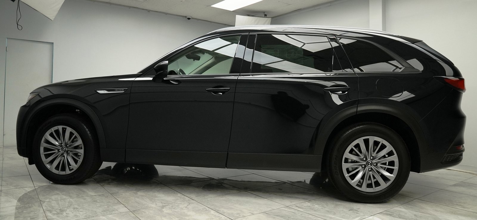 Used 2025 MAZDA CX-90 3.3 Turbo w/ Preferred Package image 8