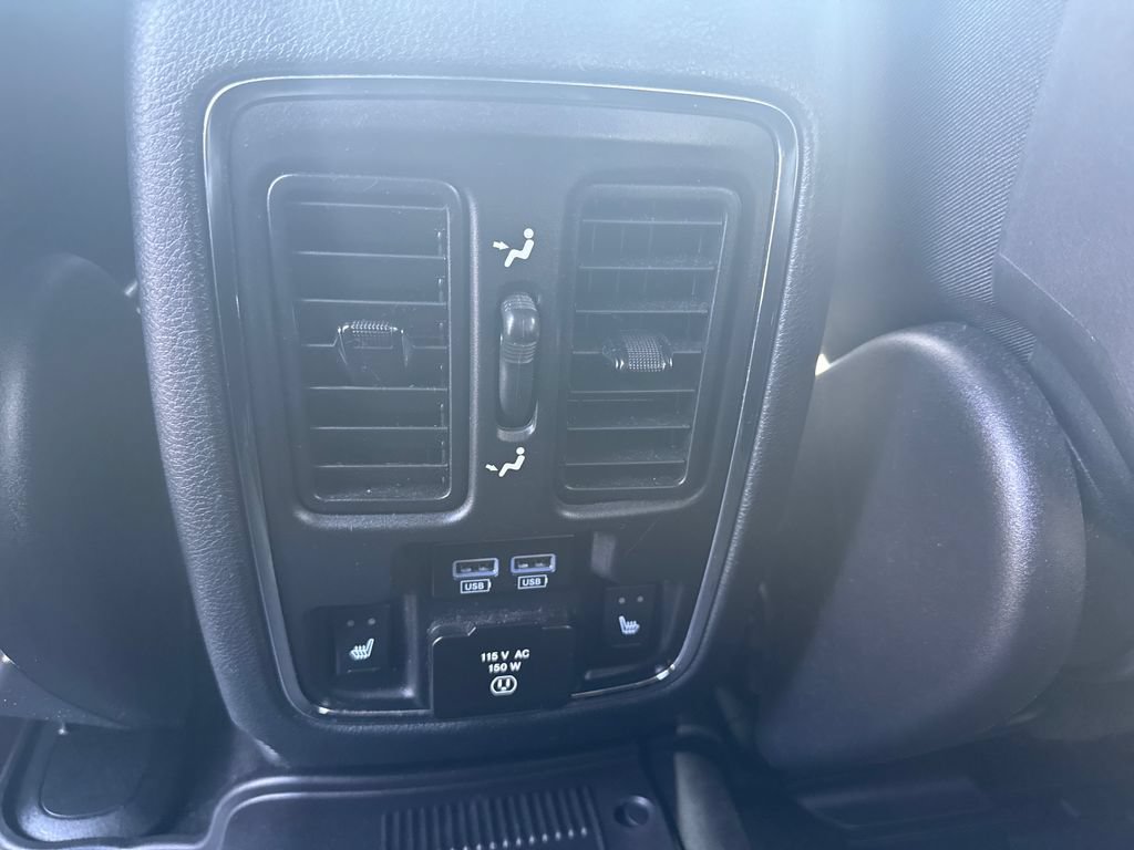 Used 2019 Jeep Grand Cherokee Limited w/ Luxury Group II AWD/4WD image 23