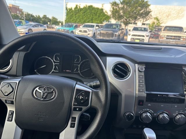 Used 2020 Toyota Tundra SR5 w/ SR5 Upgrade Package AWD/4WD image 10