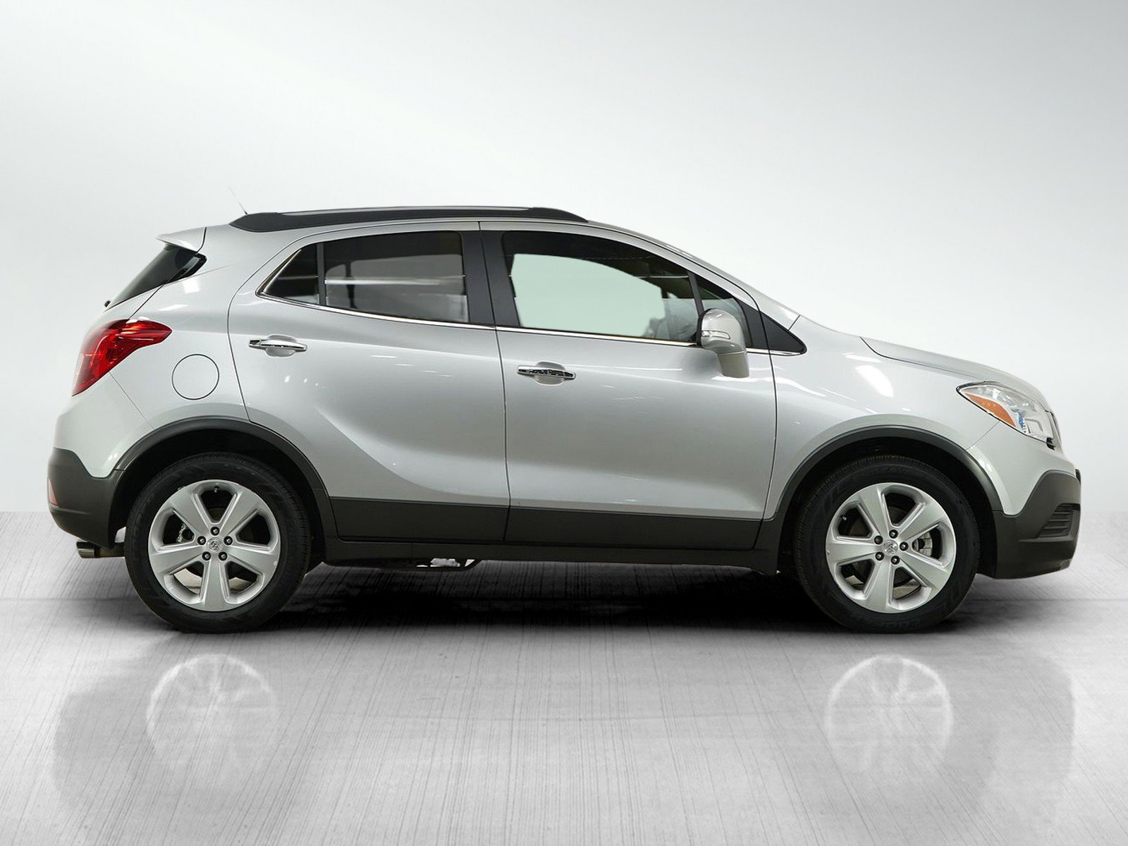 Used 2016 Buick Encore FWD image 6
