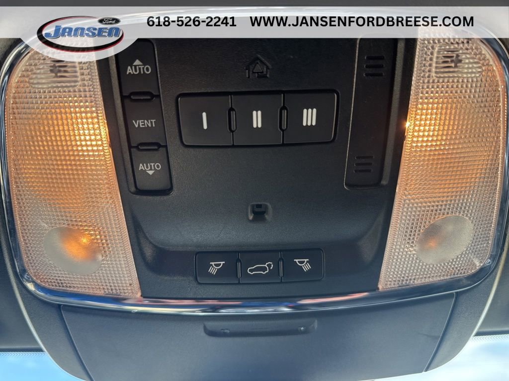 Used 2018 Jeep Grand Cherokee Limited image 27