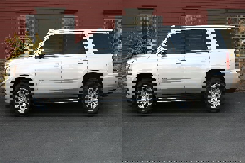 Used 2020 GMC Yukon SLT image 4