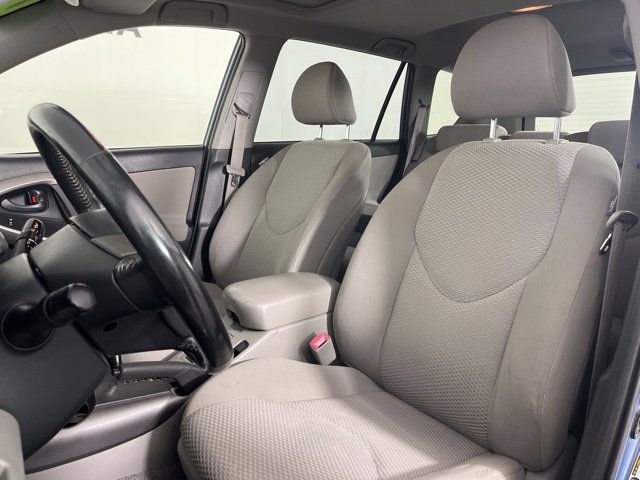 Used 2008 Toyota RAV4 Limited image 4