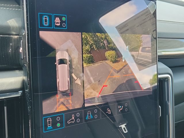 New 2026 GMC Yukon XL Elevation w/ Elevation Premium Package AWD/4WD image 24