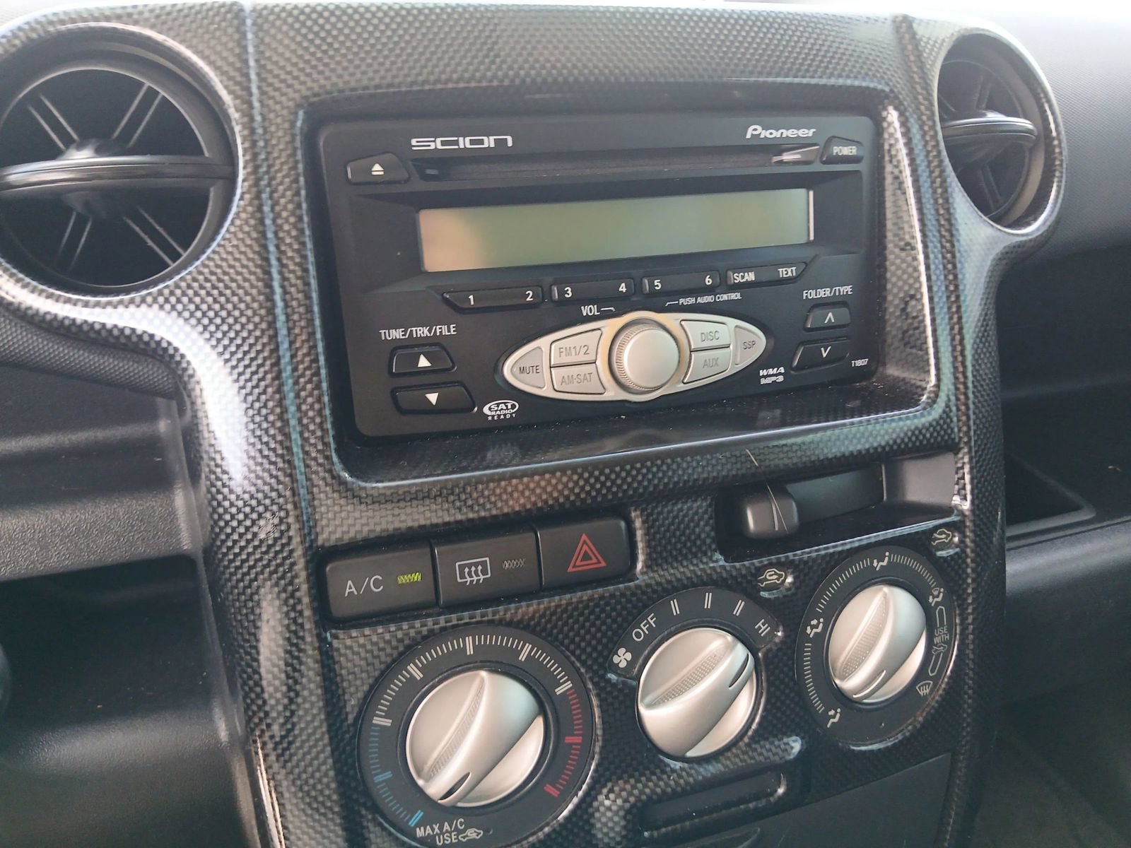 Used 2006 Scion xB FWD image 25