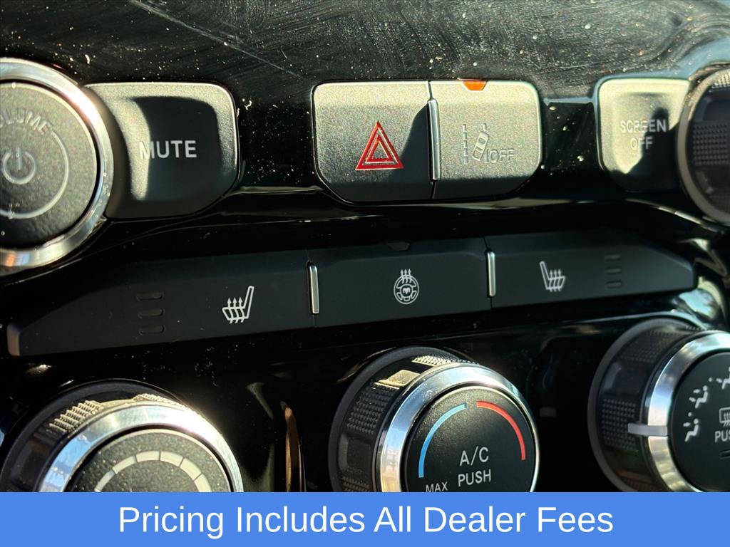 Used 2025 RAM 1500 Big Horn AWD/4WD image 13