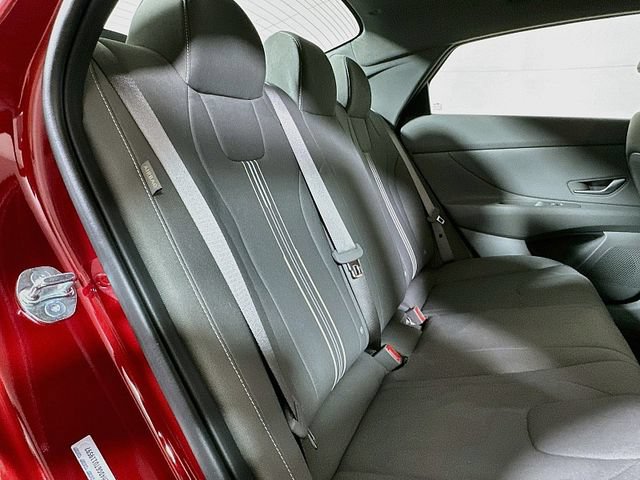 Certified 2026 Hyundai Elantra Sport FWD image 21