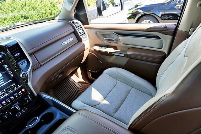 Used 2021 RAM 1500 Laramie AWD/4WD image 24