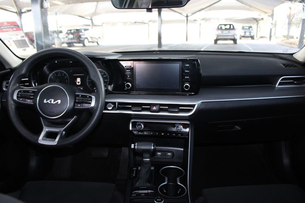 Used 2022 Kia K5 LXS image 23