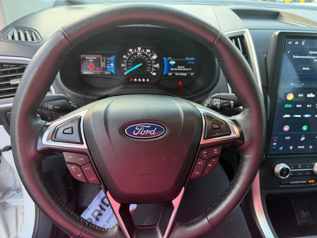 Used 2024 Ford Edge SEL AWD/4WD image 15