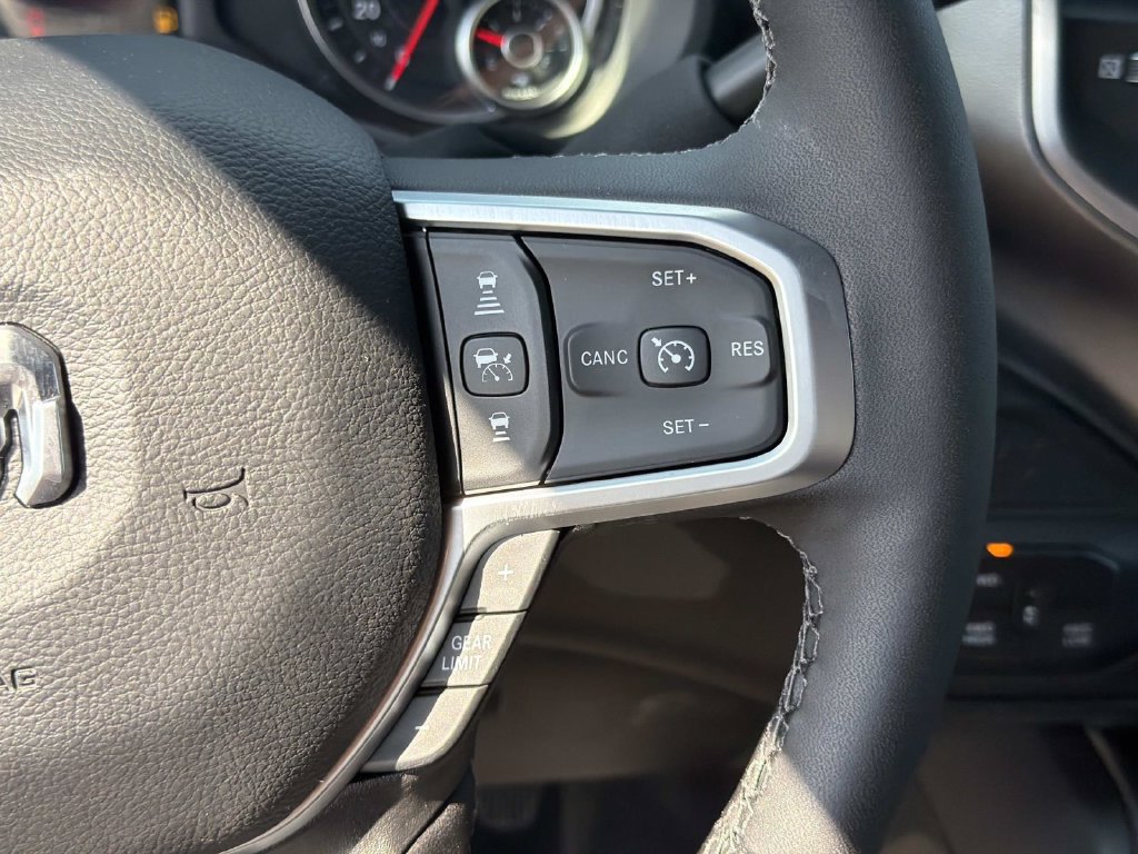 New 2026 RAM 3500 Big Horn AWD/4WD image 11