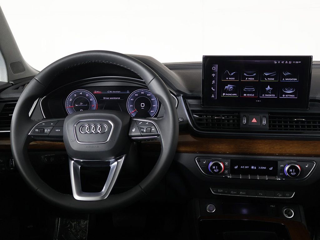 Used 2023 Audi Q5 2.0T Premium Plus w/ Premium Plus Package image 33