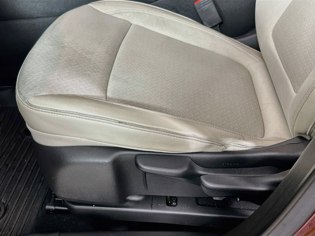 Used 2024 Buick Encore GX Preferred w/ Advanced Technology Package FWD image 9