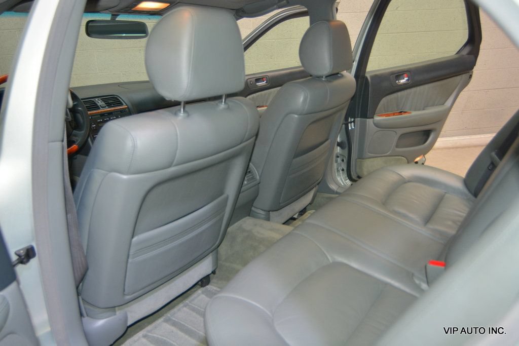 Used 1998 Lexus LS 400 RWD image 23