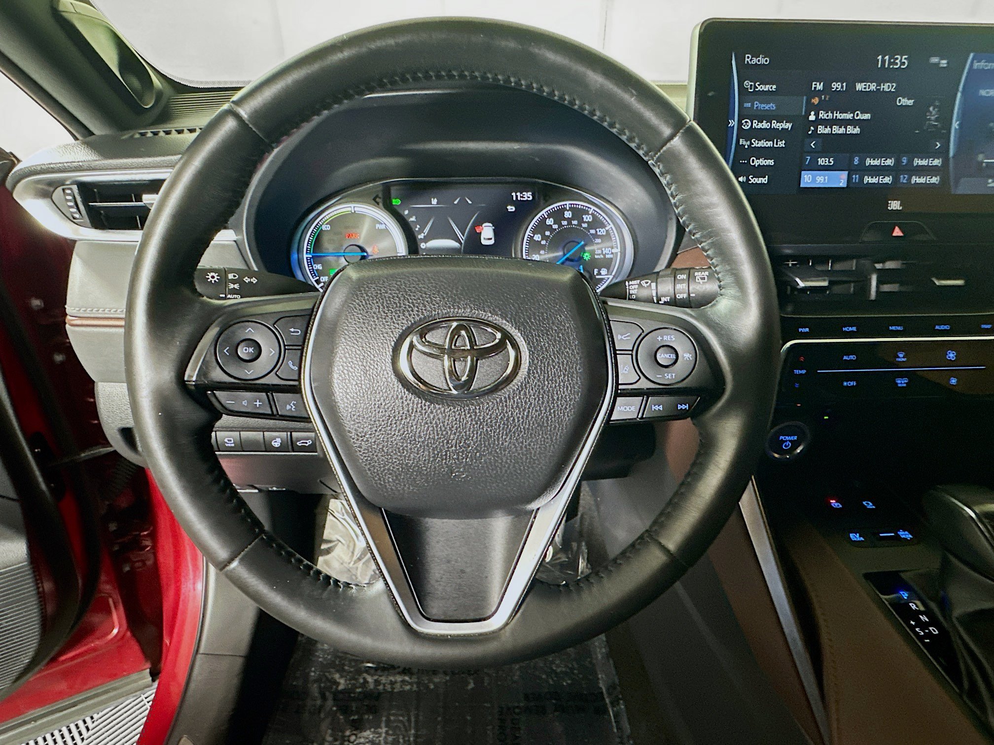 Used 2021 Toyota Venza Limited AWD/4WD image 15