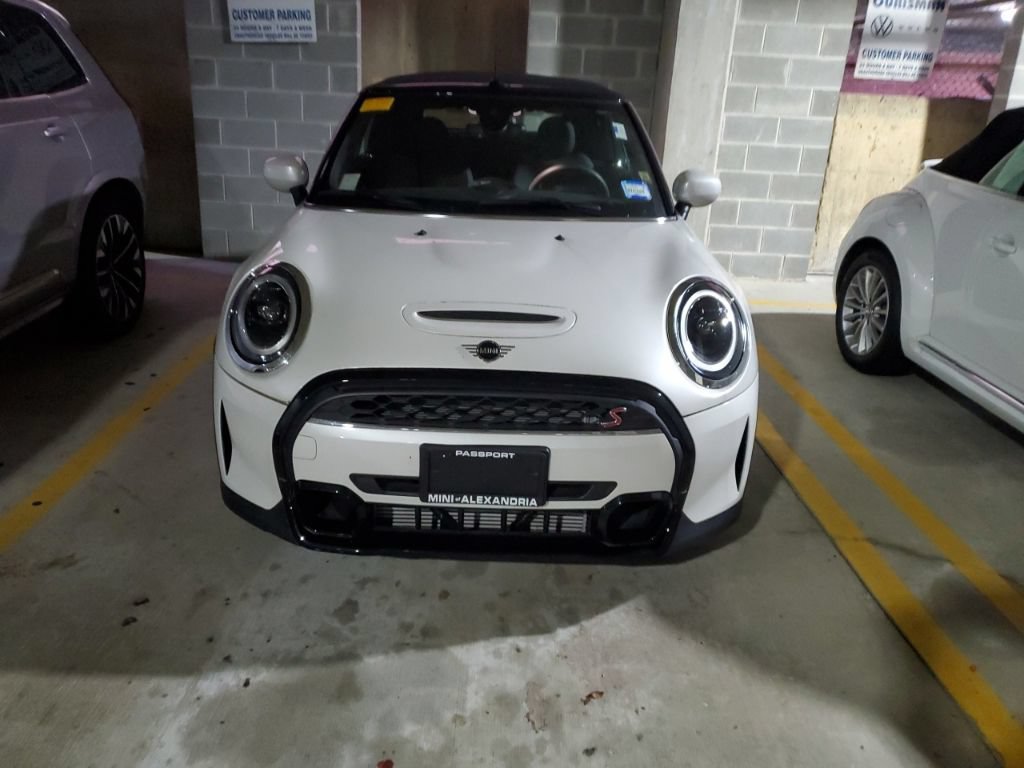 Used 2024 MINI Cooper S FWD image 2