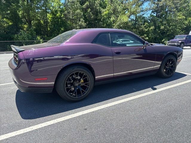 Used 2021 Dodge Challenger SXT w/ Blacktop Package RWD image 8