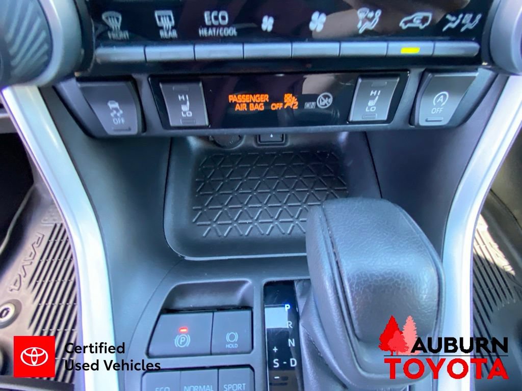 Certified 2022 Toyota RAV4 XLE w/ Convenience Package AWD/4WD image 44