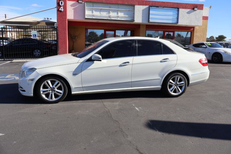 Used 2012 Mercedes-Benz E 350 Sedan image 4