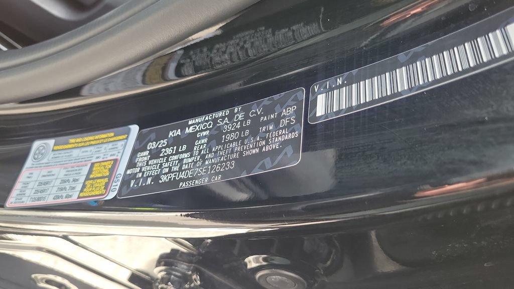 Used 2025 Kia K4 EX FWD image 28