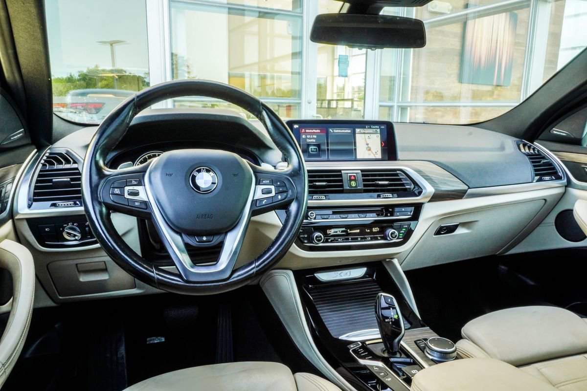 Used 2019 BMW X4 xDrive30i w/ Executive Package AWD/4WD image 15