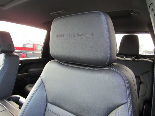 Used 2021 GMC Sierra 2500 Denali w/ Technology Package image 17