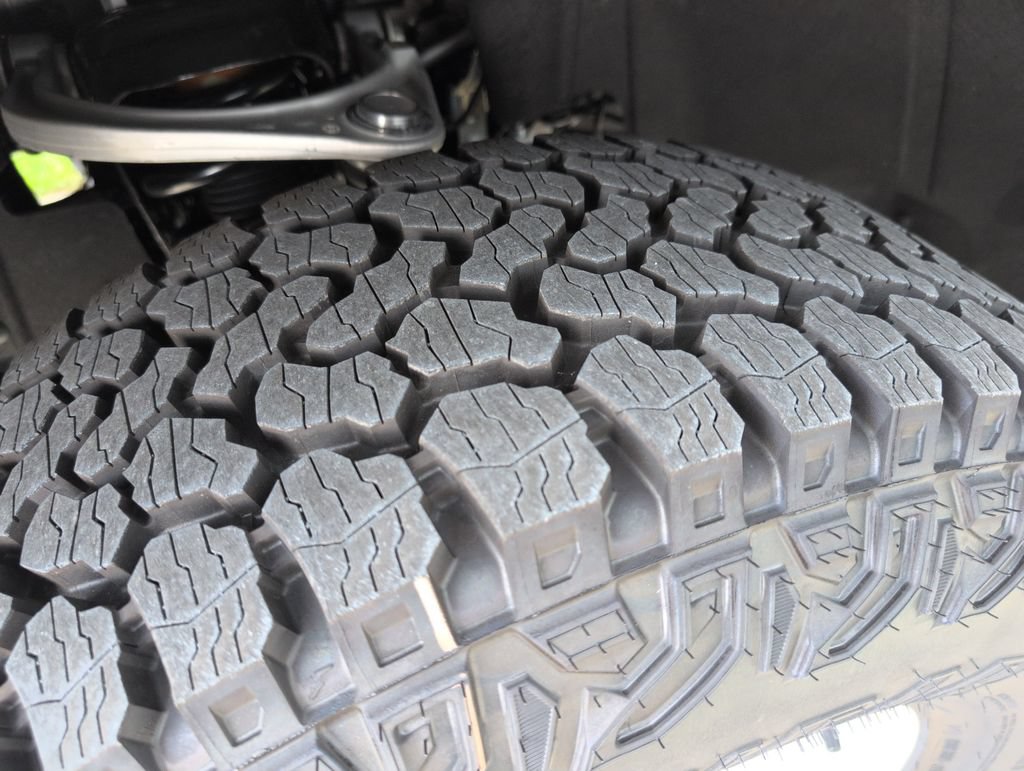New 2026 Ford Bronco Heritage Edition AWD/4WD image 18