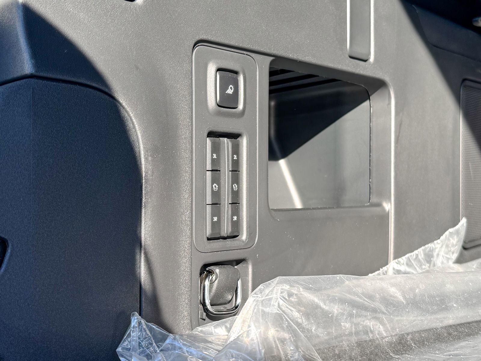 Used 2025 Lincoln Navigator L Reserve image 40