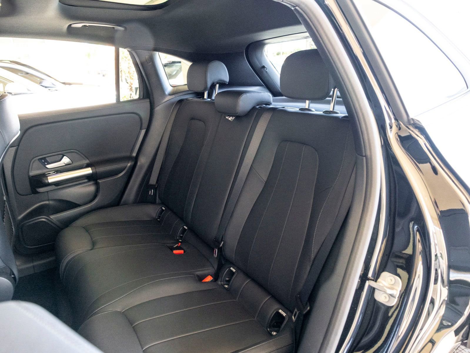 Used 2025 Mercedes-Benz GLA 250 image 22