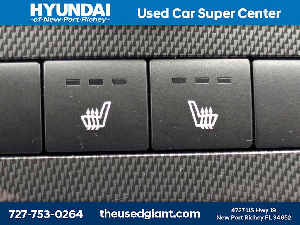 Used 2023 Hyundai Santa Fe SEL FWD image 27