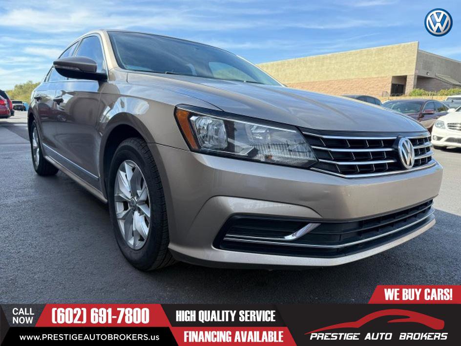 Used 2016 Volkswagen Passat 1.8T S FWD image 8