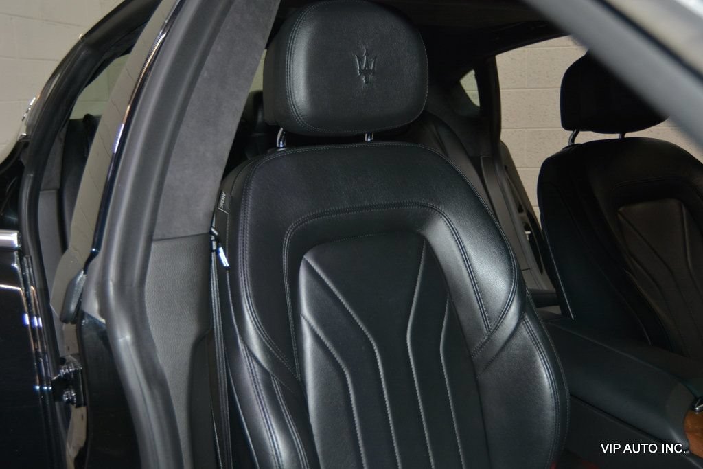 Used 2014 Maserati Quattroporte GTS RWD image 16