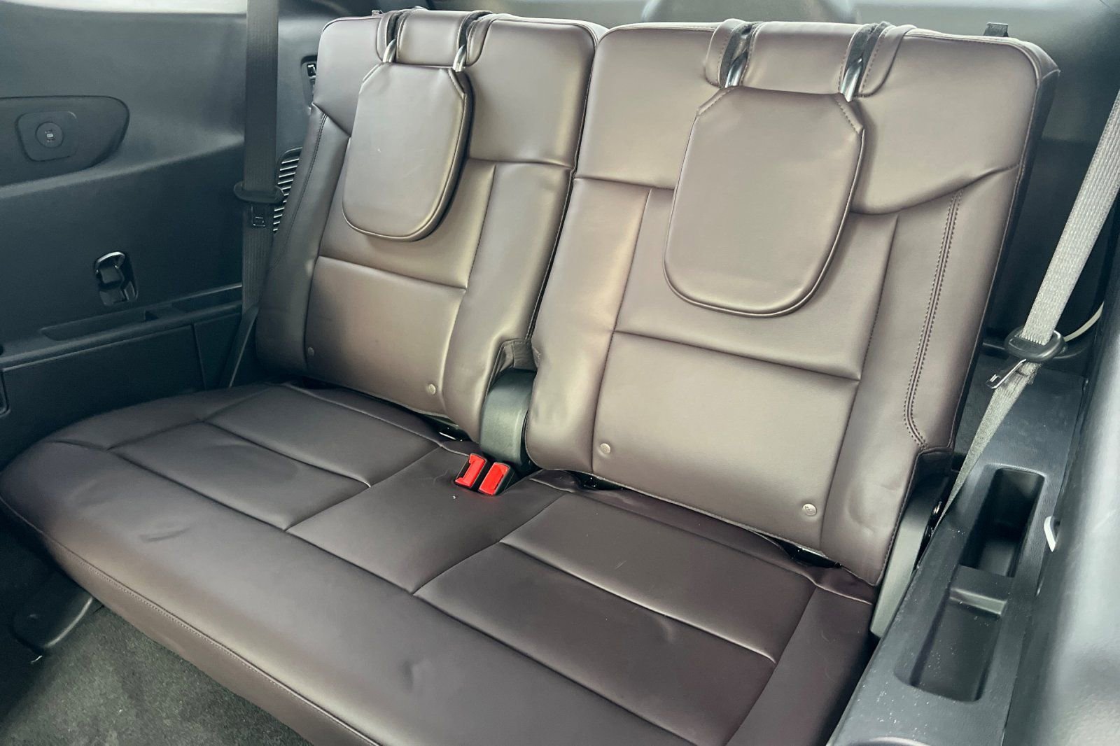 New 2026 Ford Explorer Platinum image 13