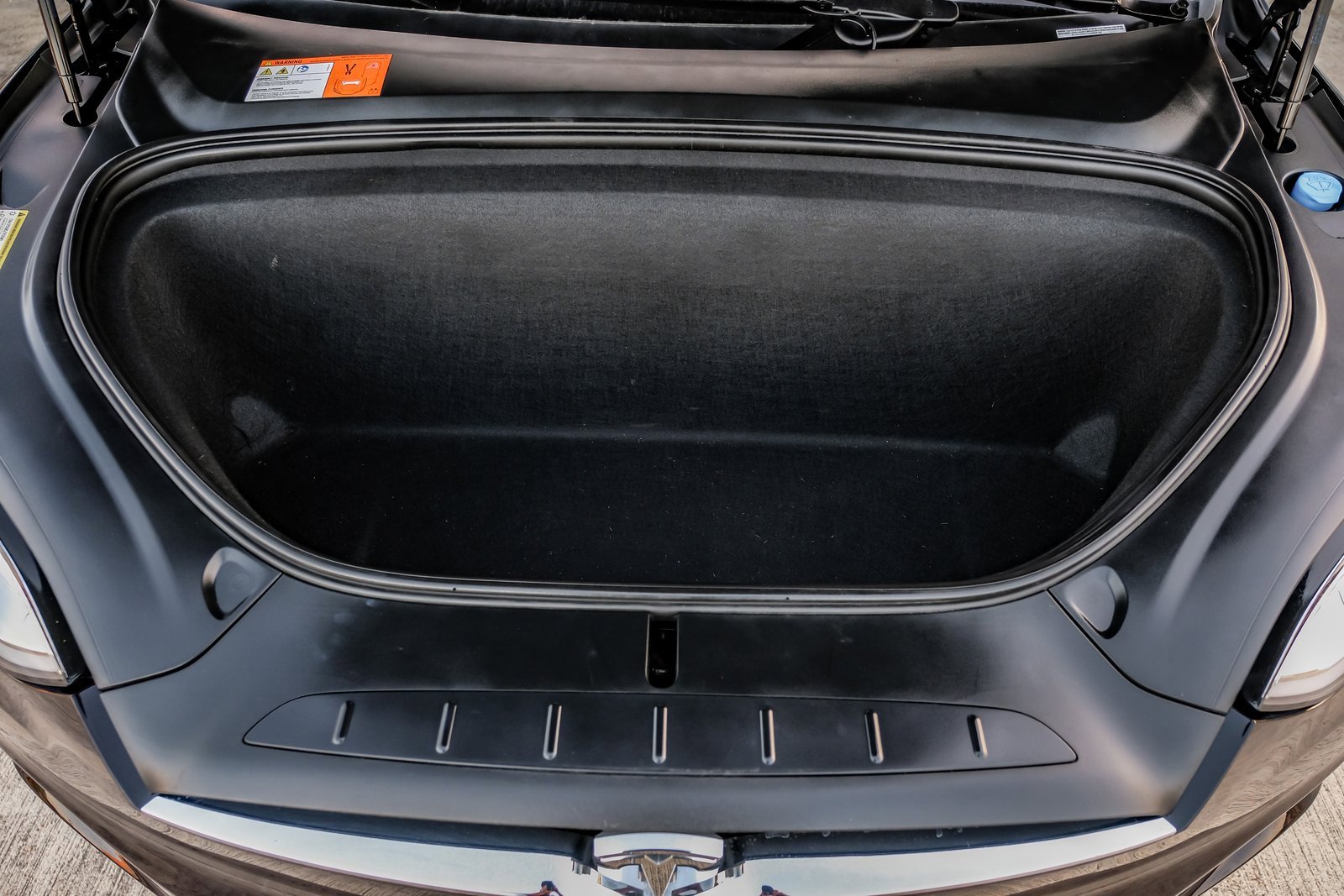 Used 2017 Tesla Model X 75D image 55