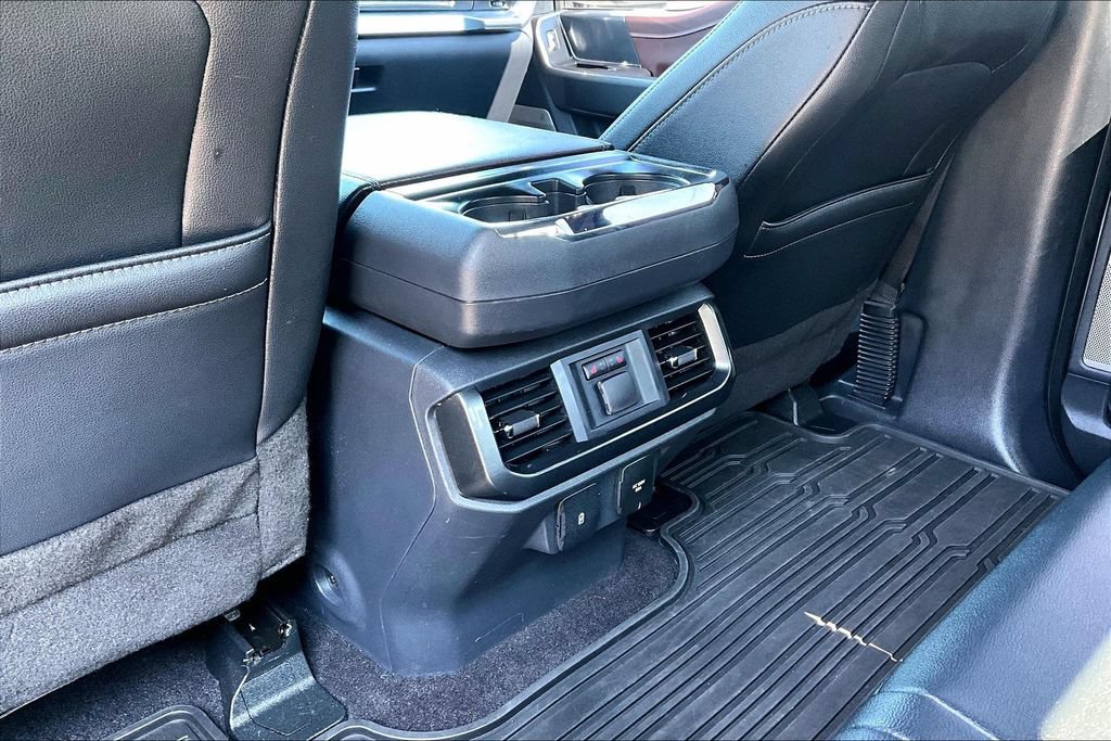 Used 2021 Ford F150 Lariat w/ Equipment Group 502A High AWD/4WD image 11