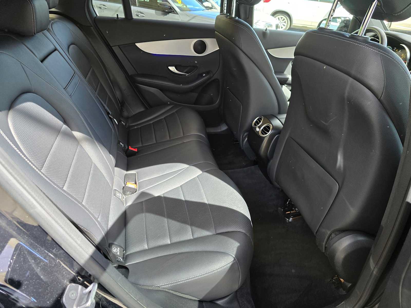 Used 2021 Mercedes-Benz GLC 300 4MATIC image 14