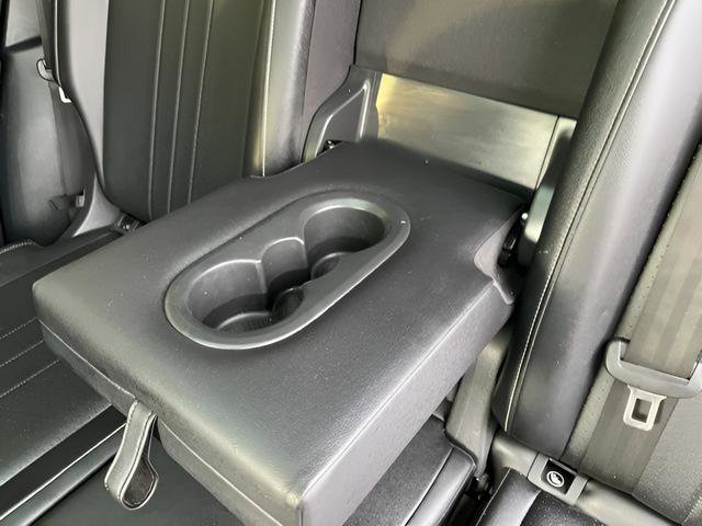 Used 2022 Volkswagen Tiguan SE image 26