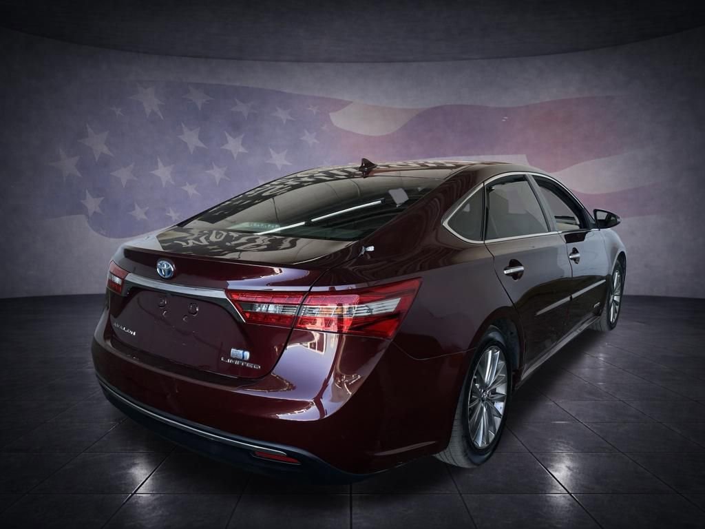Used 2016 Toyota Avalon Limited image 5