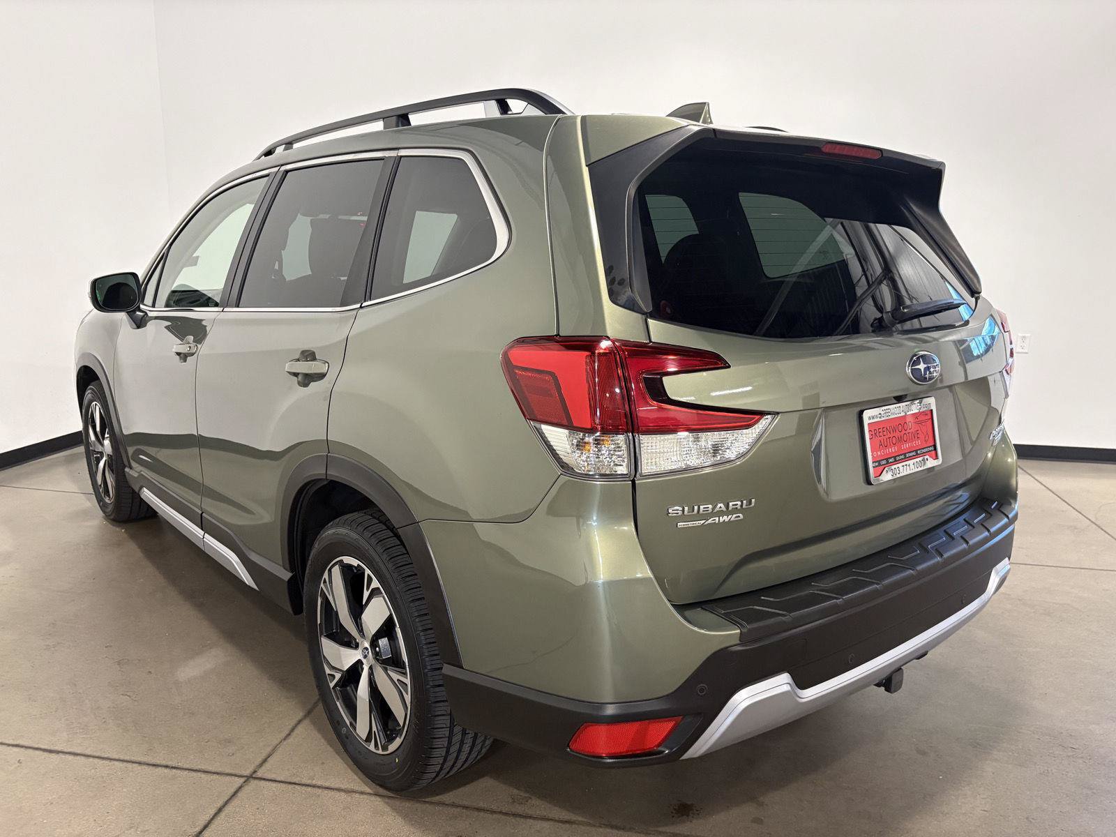Used 2021 Subaru Forester Touring AWD/4WD image 5