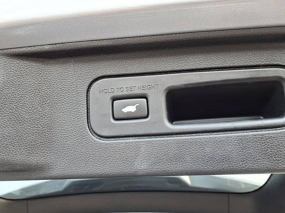 Used 2025 Honda Pilot EX-L image 27