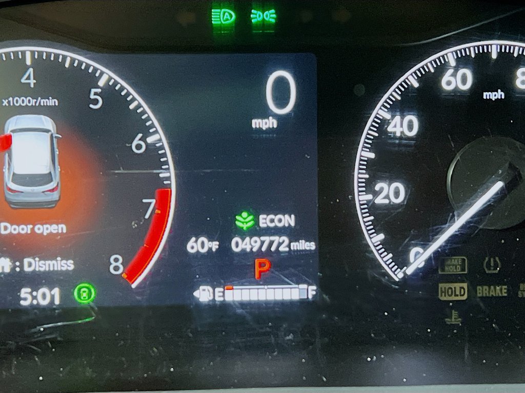 Used 2025 Honda HR-V Sport image 11