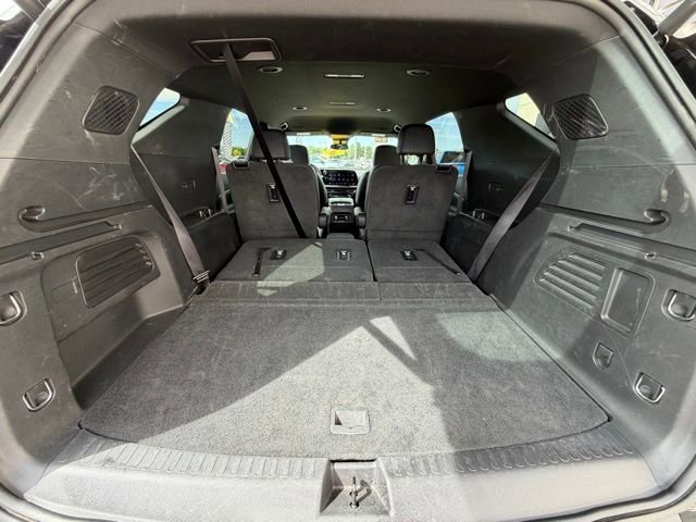Used 2025 Chevrolet Traverse Z71 AWD/4WD image 17
