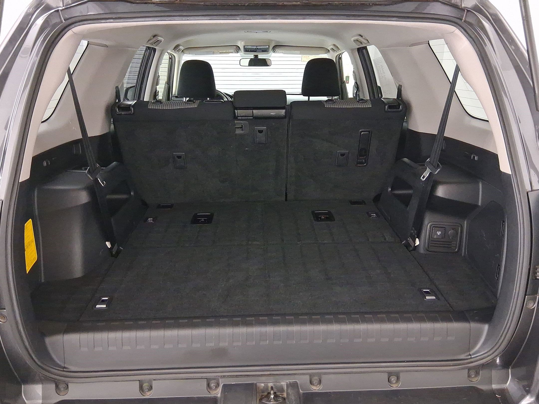 Used 2015 Toyota 4Runner SR5 image 24